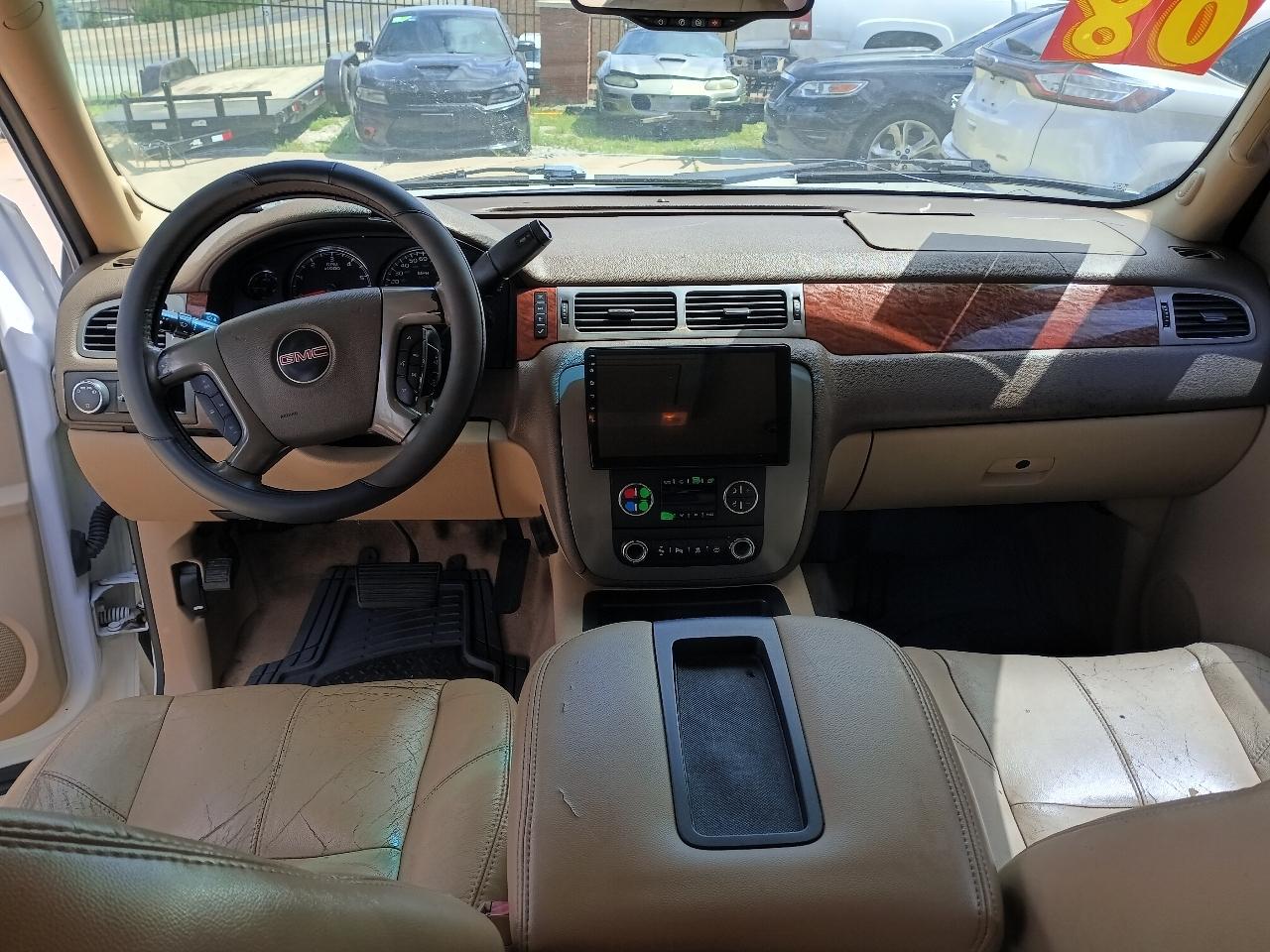 GMC Yukon XL 1500 2008