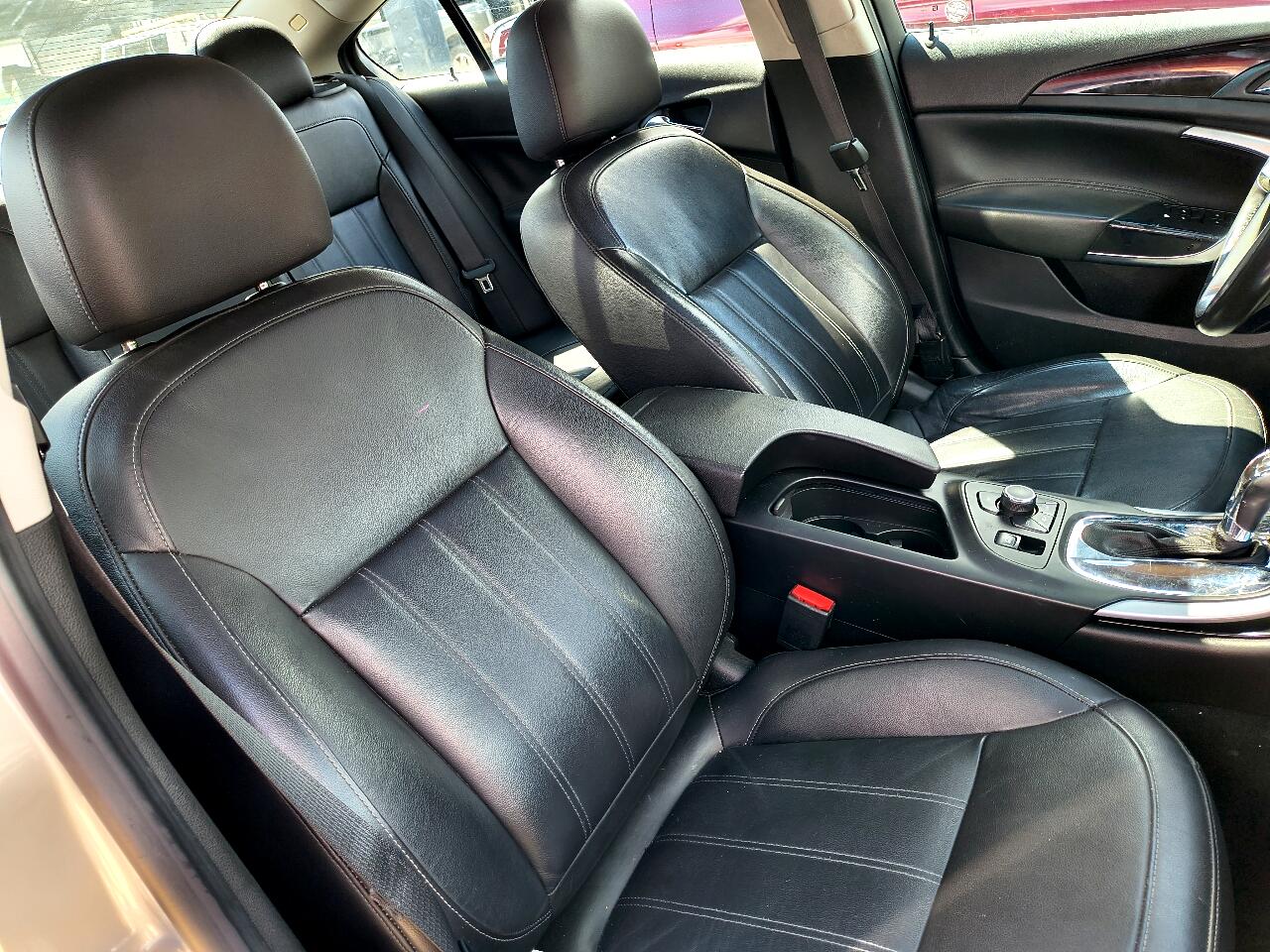 Buick Regal CXL - 6XL 2011 Buick Regal CXL - 6XL 2011