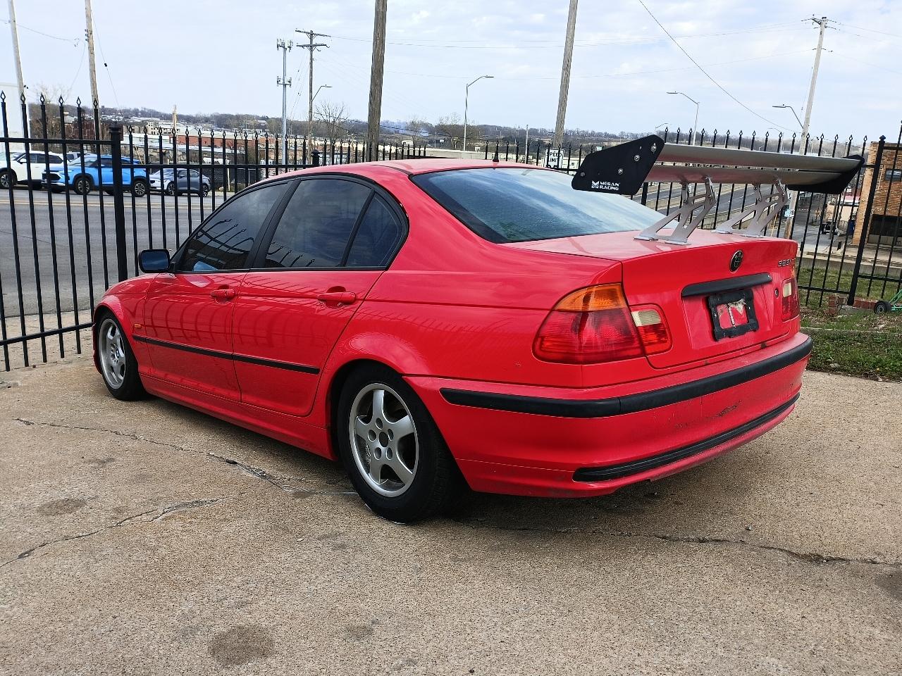 BMW 3-Series 323i 1999