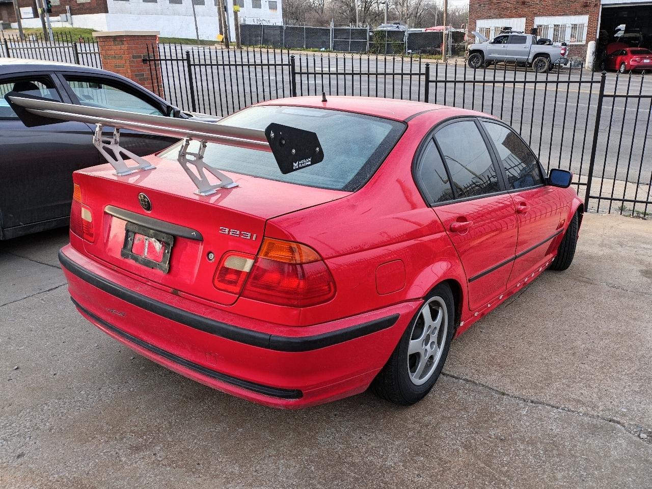 BMW 3-Series 323i 1999