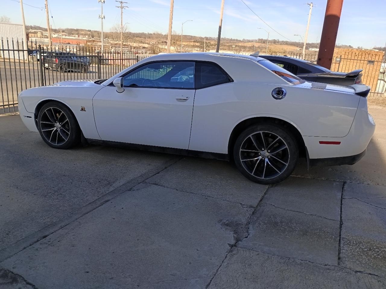 Dodge Challenger SCAT Pack 2015