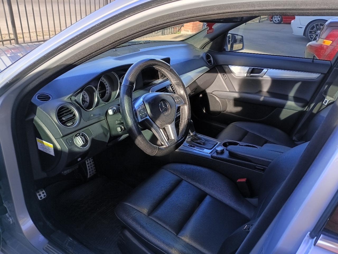 Mercedes-Benz C-Class C300 4MATIC Sport Sedan 2013