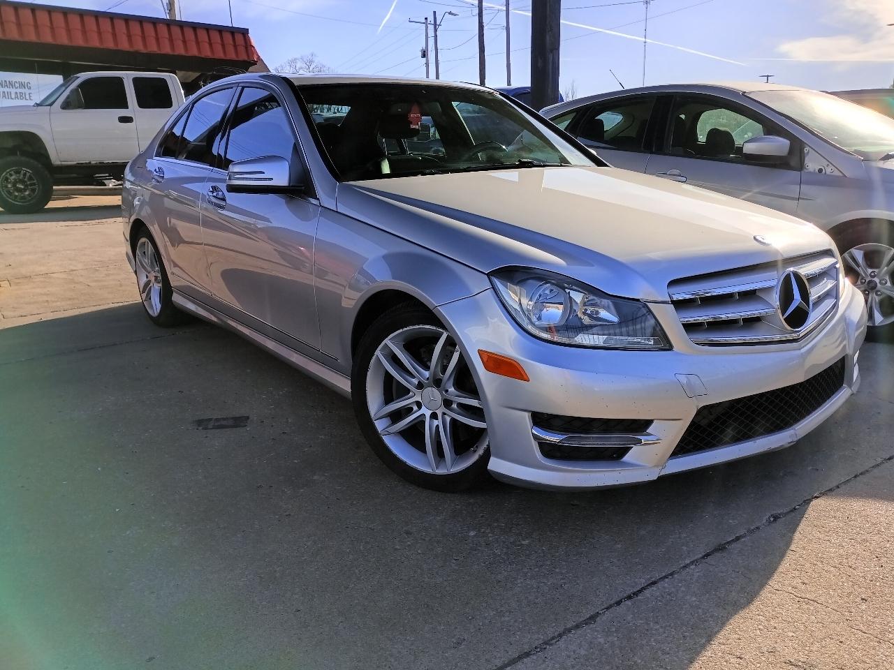 Mercedes-Benz C-Class C300 4MATIC Sport Sedan 2013