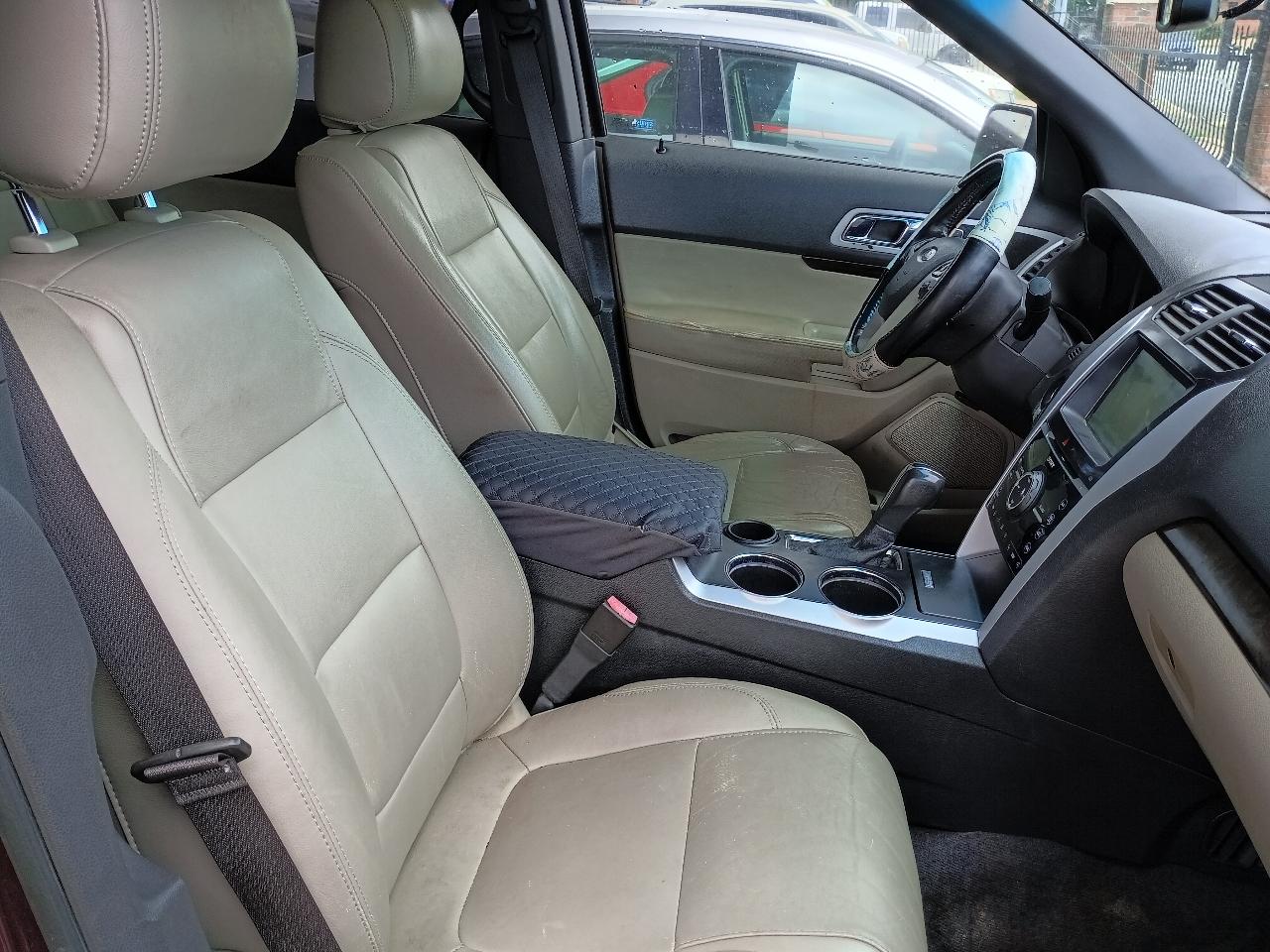Ford Explorer Limited 2011