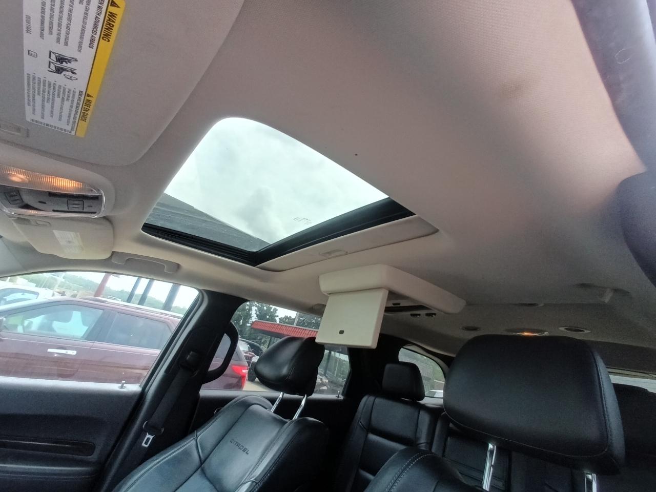 Dodge Durango Citadel 2011