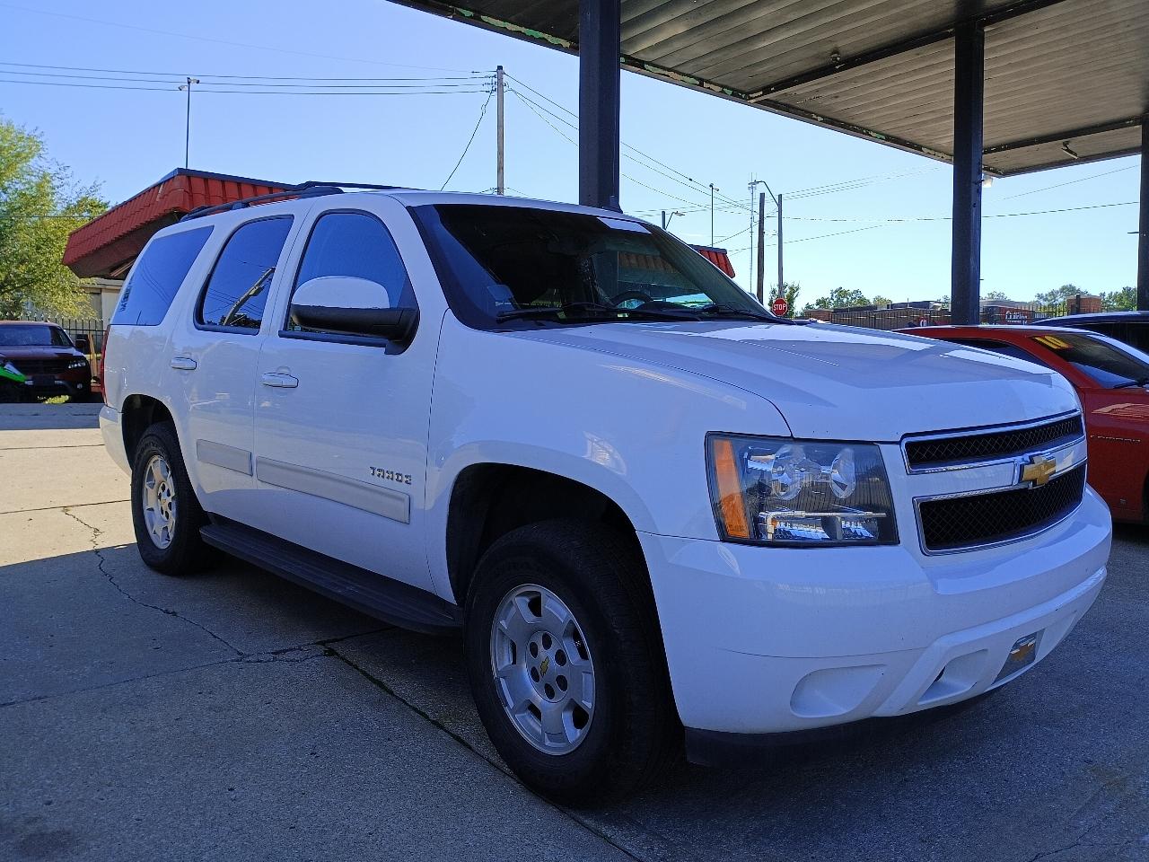 Chevrolet Tahoe LS 2WD 2012