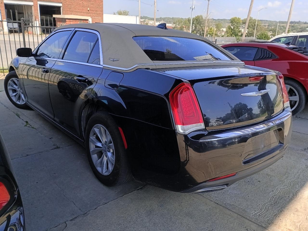 Chrysler 300 Limited RWD 2015