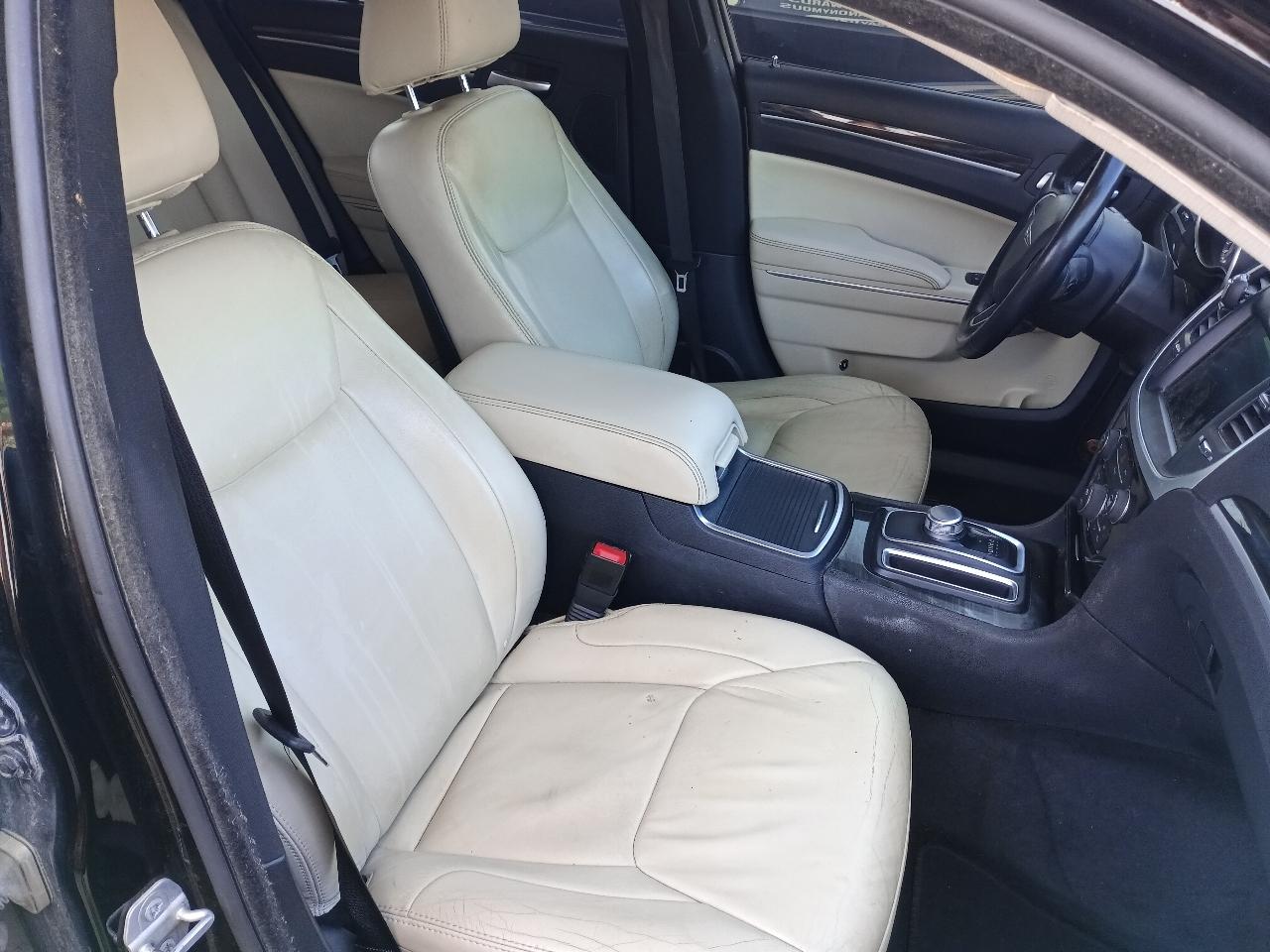 Chrysler 300 Limited RWD 2015