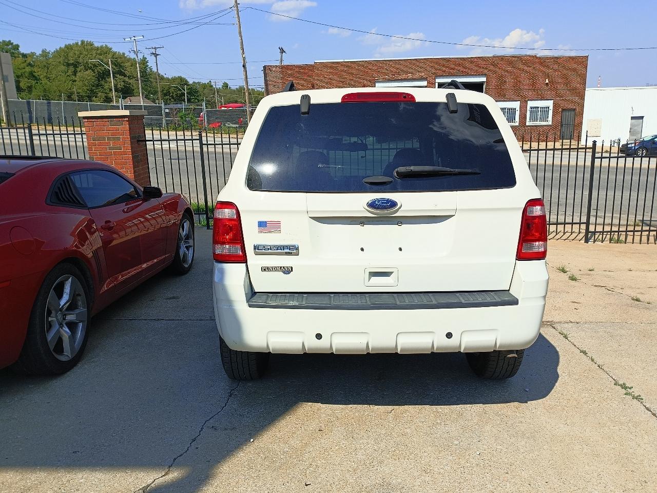 Ford Escape XLT 4WD 2012