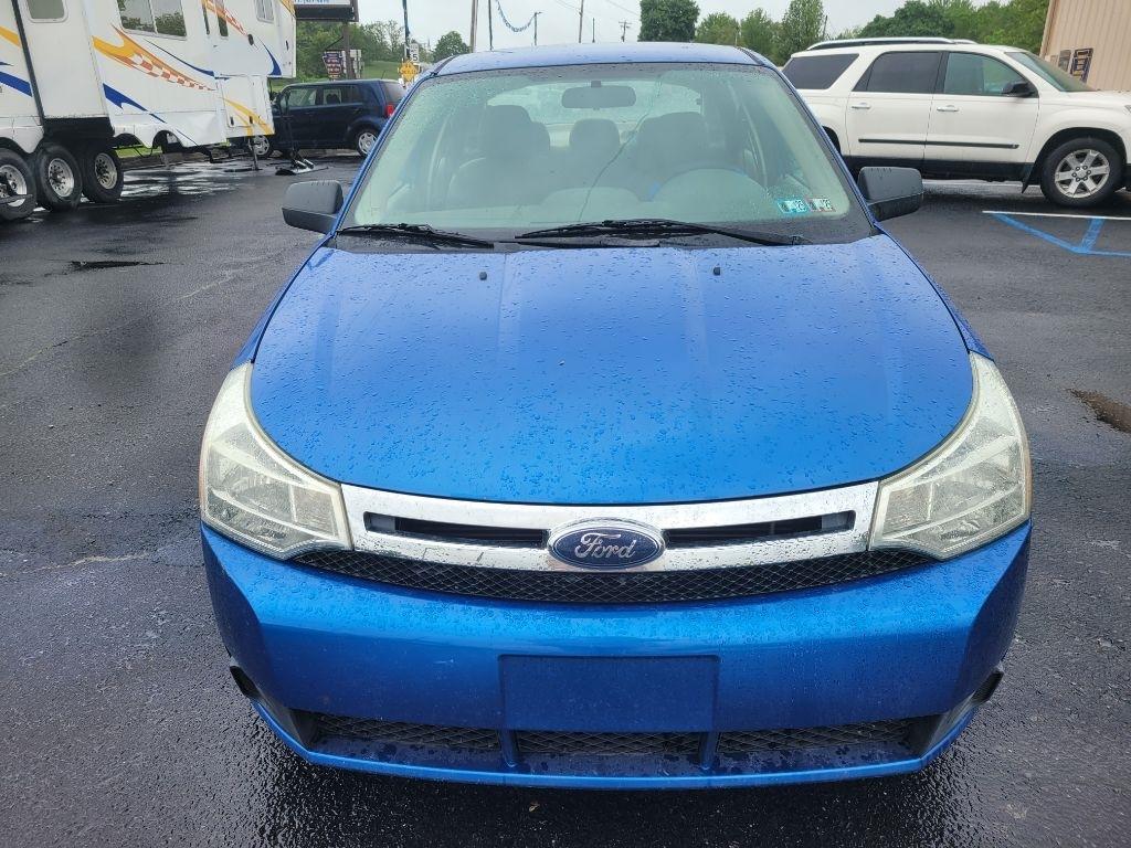 Ford Focus SE Sedan 2010