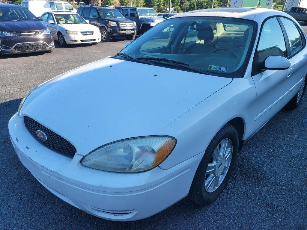 Ford Taurus SEL 2005