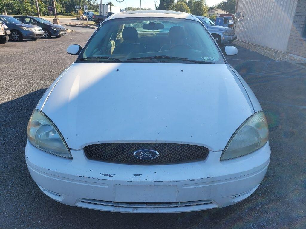 Ford Taurus SEL 2005