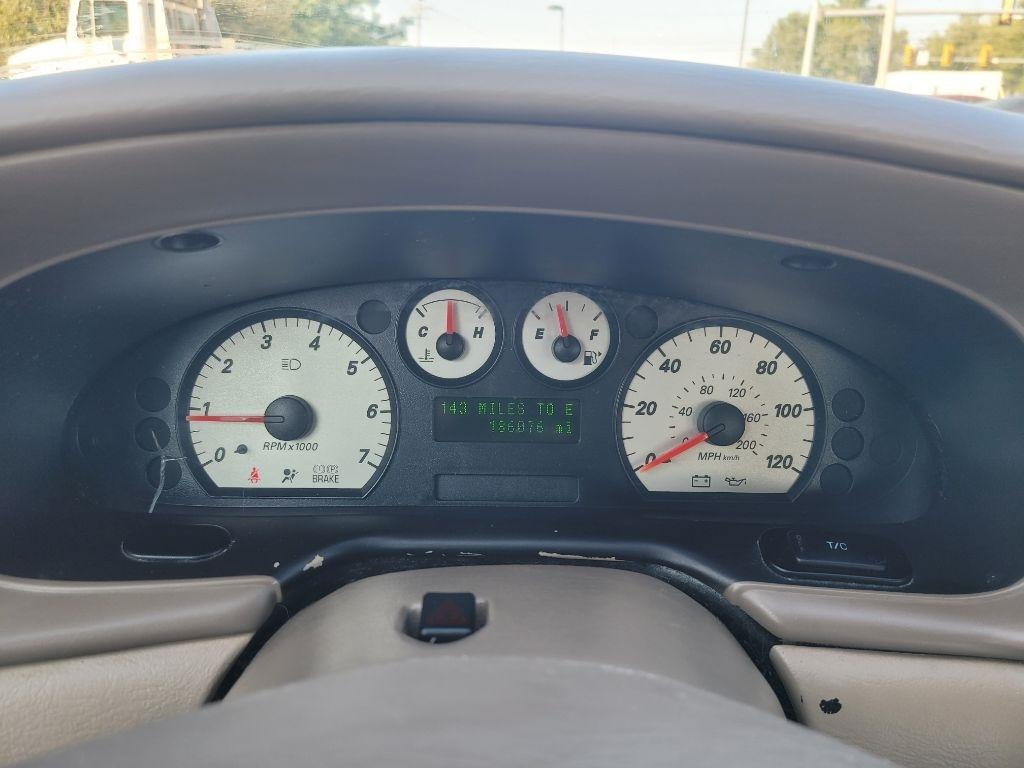 Ford Taurus SEL 2005