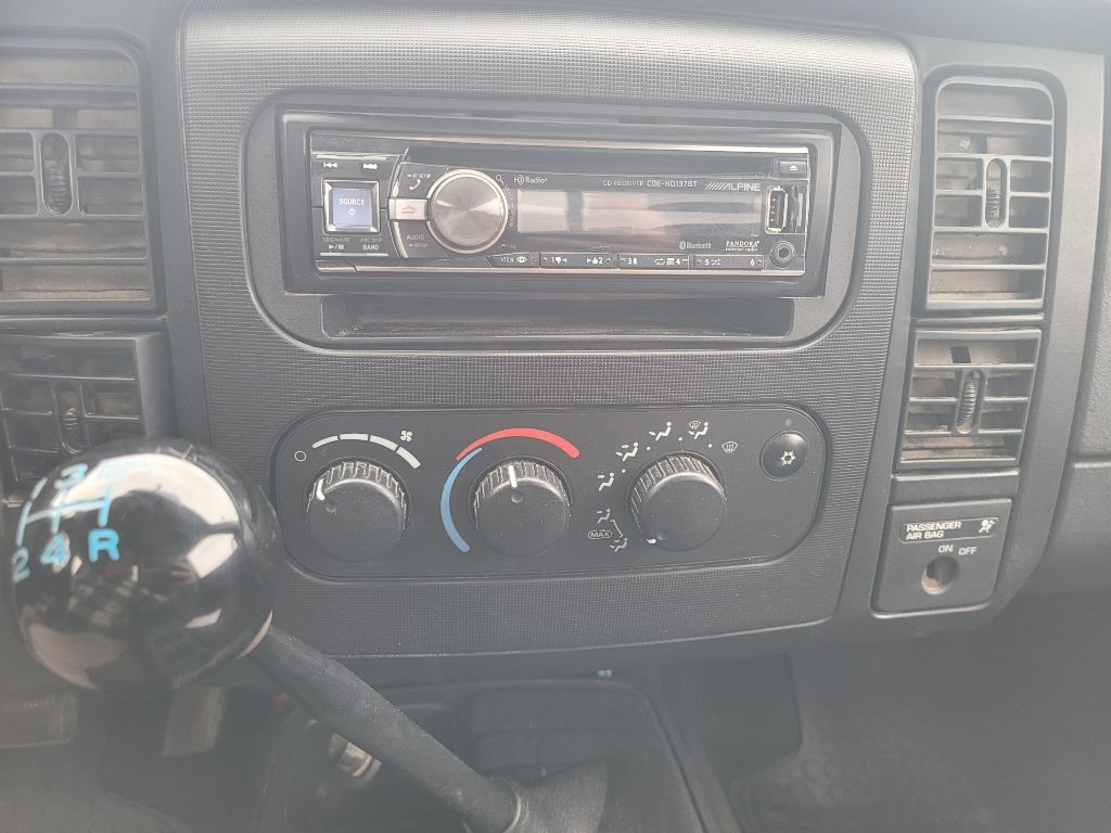 Dodge Dakota SXT 4WD 2003 Dodge Dakota SXT 4WD 2003