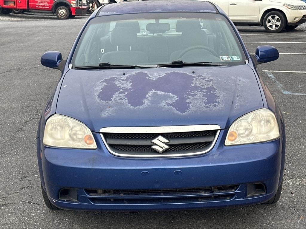 Suzuki Forenza Base 2006