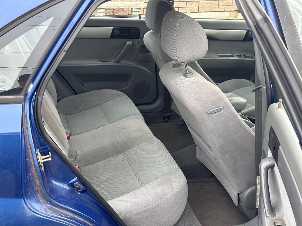 Suzuki Forenza Base 2006