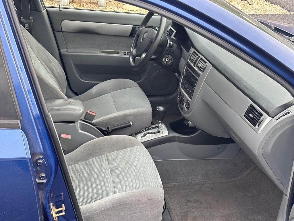 Suzuki Forenza Base 2006