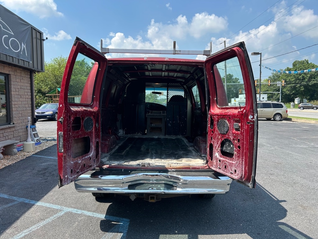 Ford Econoline E250 2000