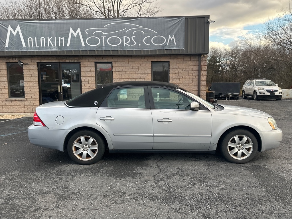 Mercury Montego Luxury 2005