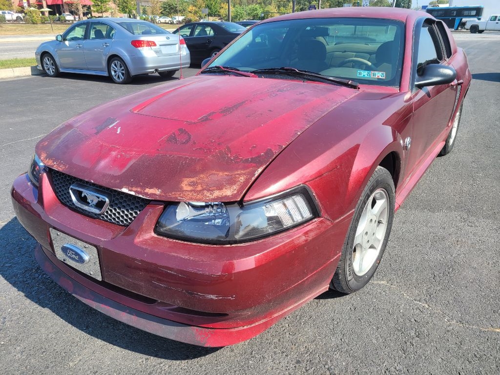 Ford Mustang Standard Coupe 2004