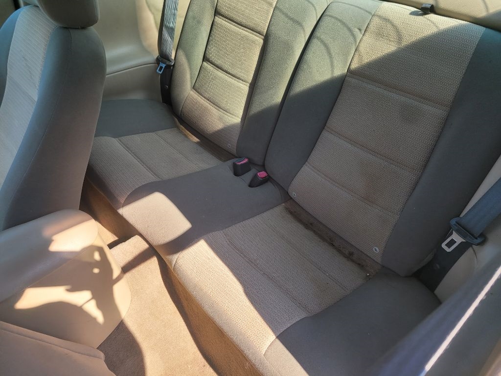 Ford Mustang Standard Coupe 2004