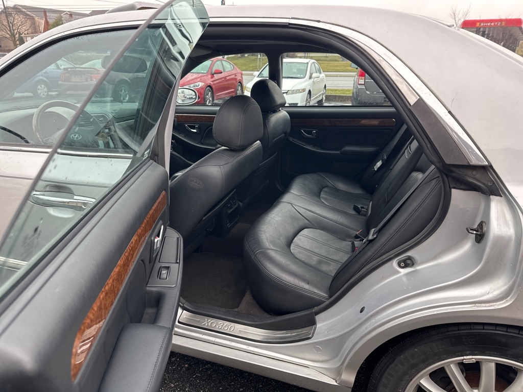 Hyundai XG350 Base 2005