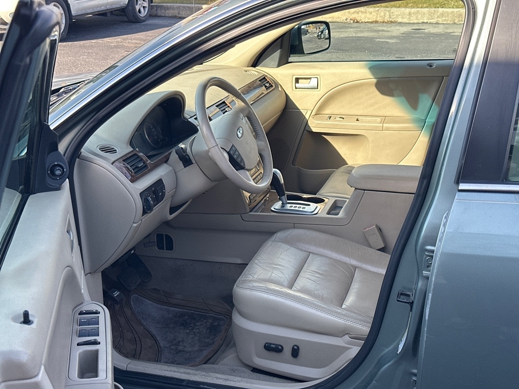 Ford Five Hundred SEL 2006