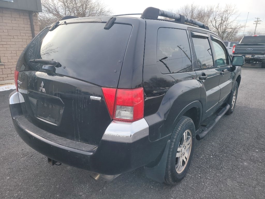 Mitsubishi Endeavor XLS AWD 2004