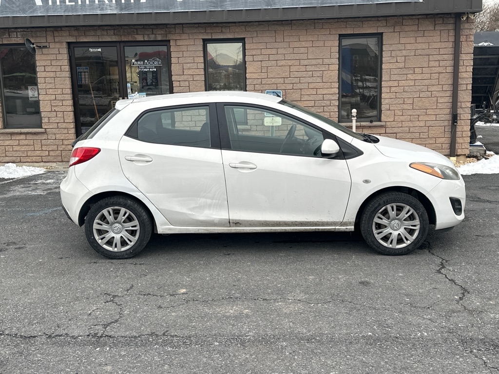 Mazda MAZDA2 Sport 2011