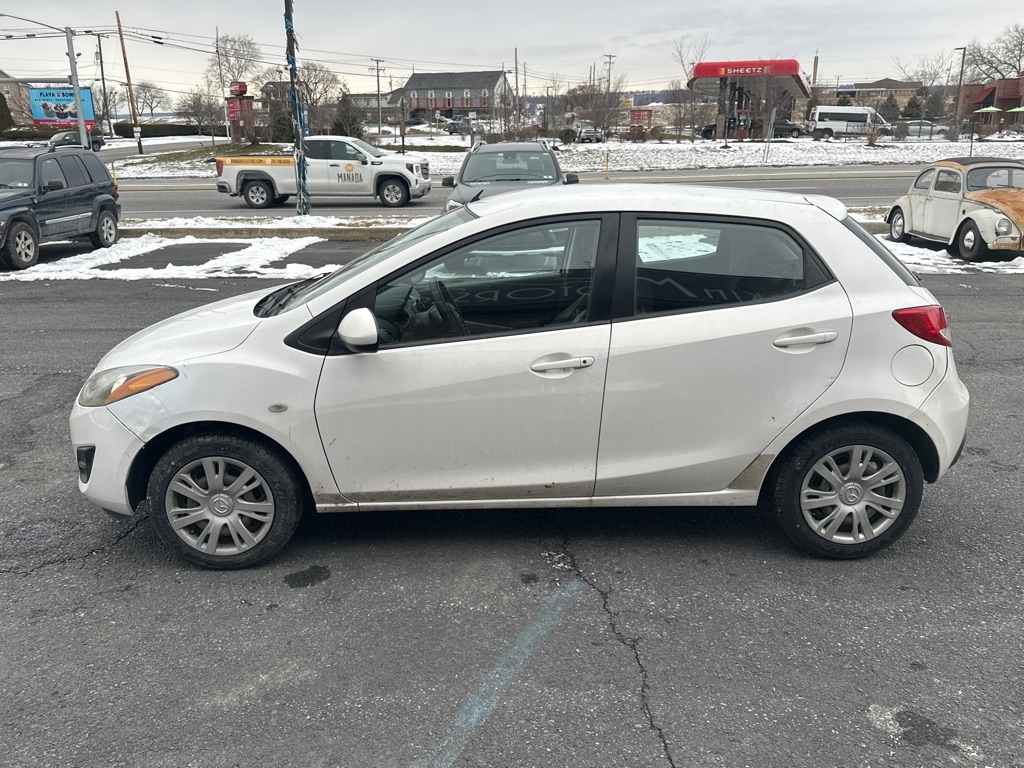 Mazda MAZDA2 Sport 2011
