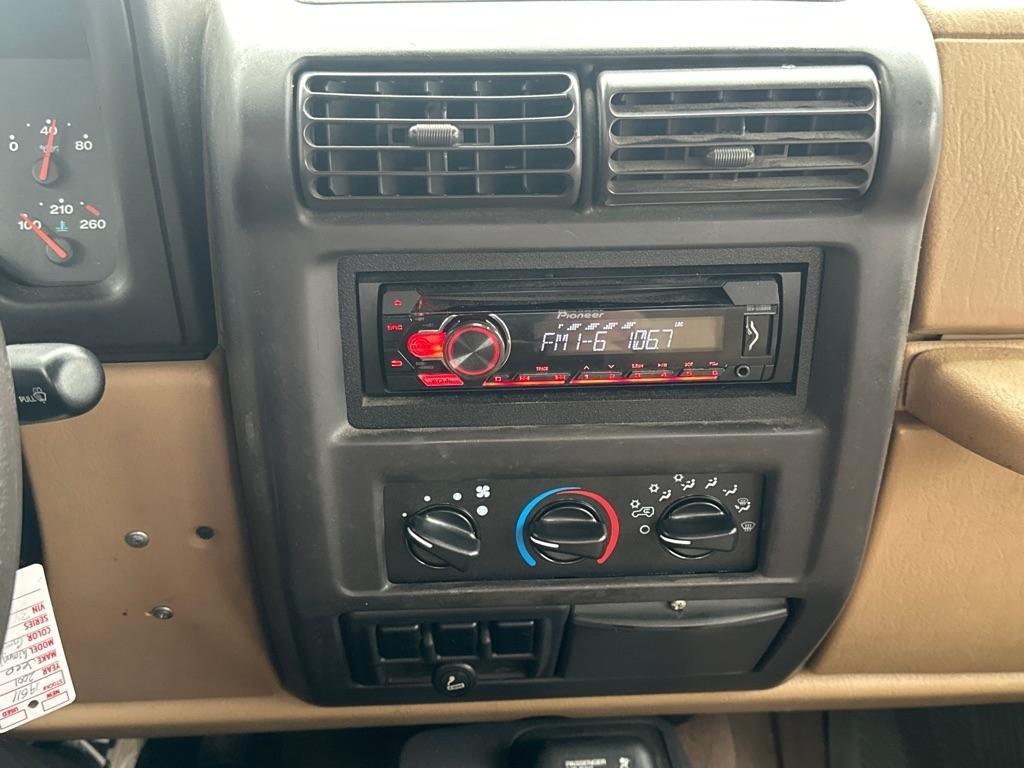 Jeep Wrangler SE 2001