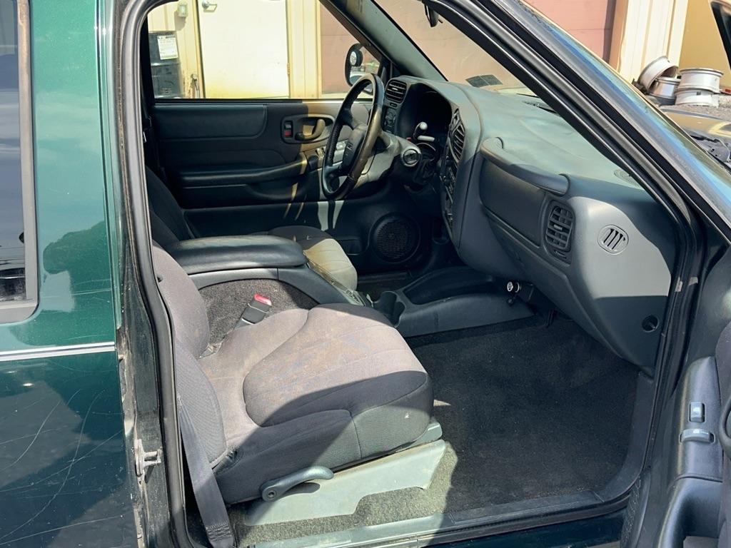 GMC Sonoma SLS Crew Cab 4WD 2003