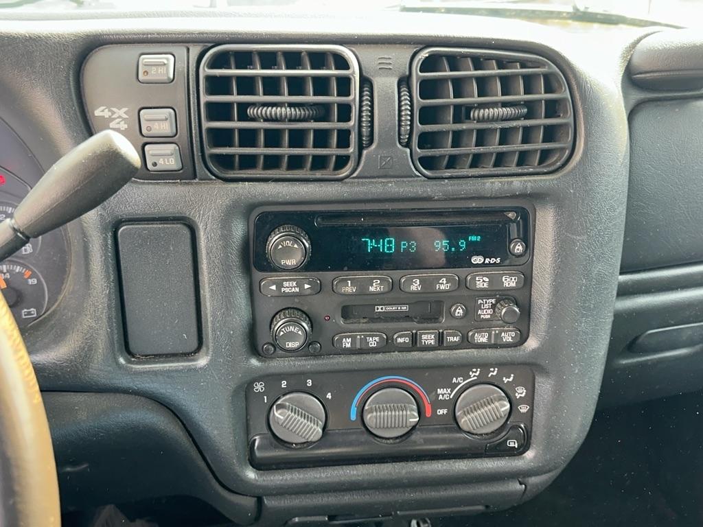 GMC Sonoma SLS Crew Cab 4WD 2003