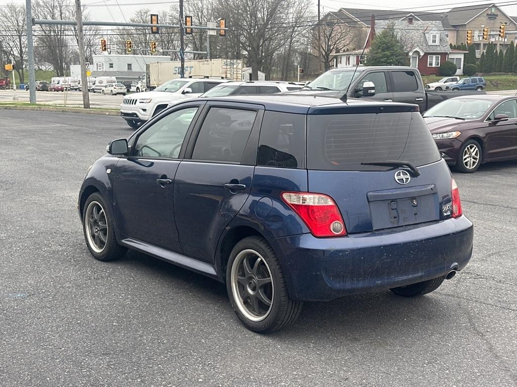 Scion xA Hatchback 2006