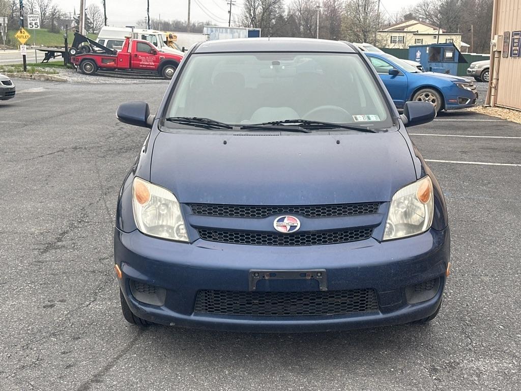 Scion xA Hatchback 2006