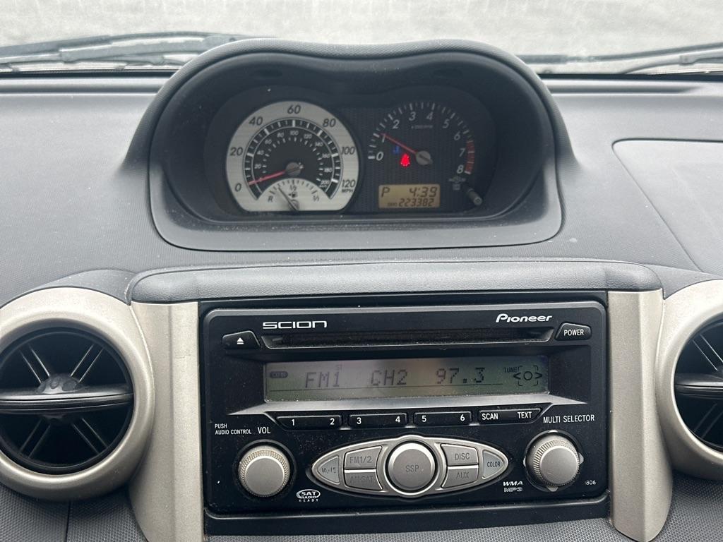 Scion xA Hatchback 2006