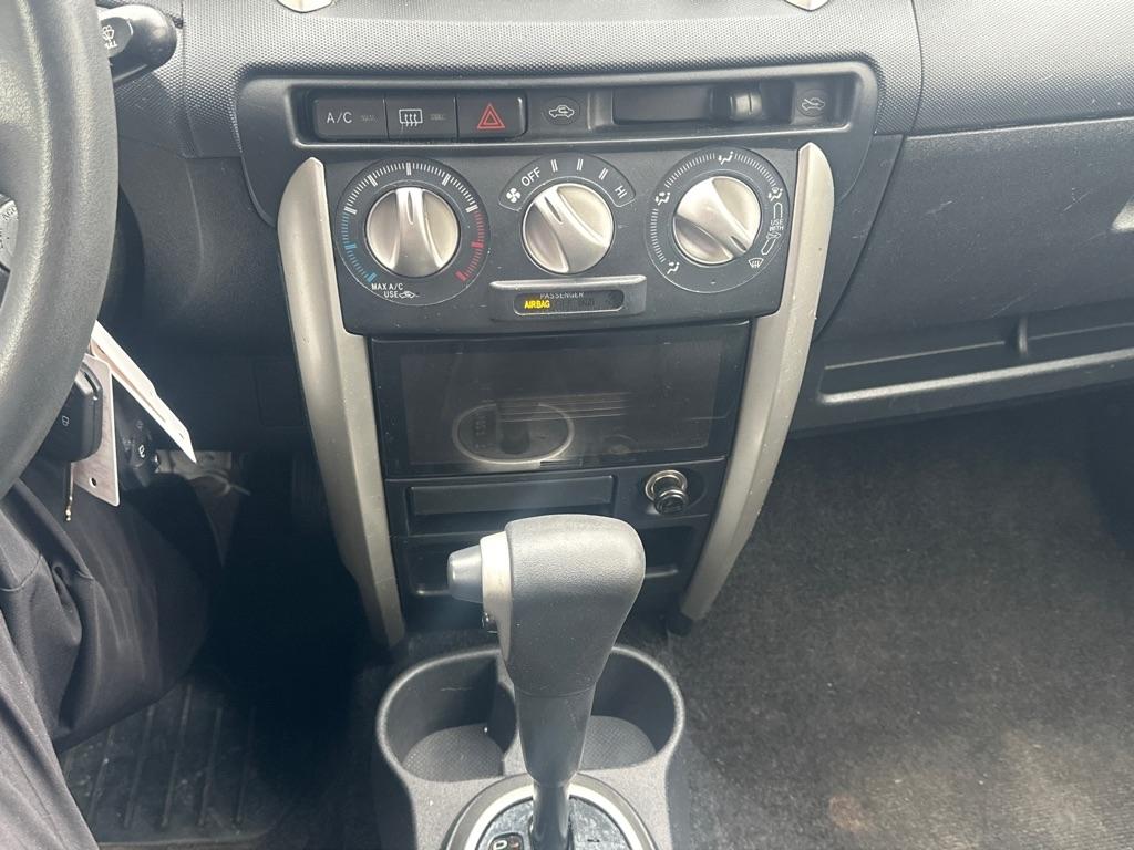 Scion xA Hatchback 2006