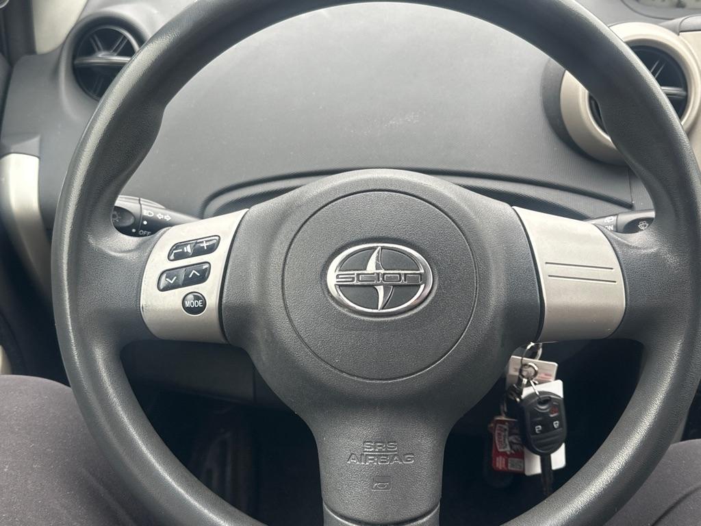 Scion xA Hatchback 2006