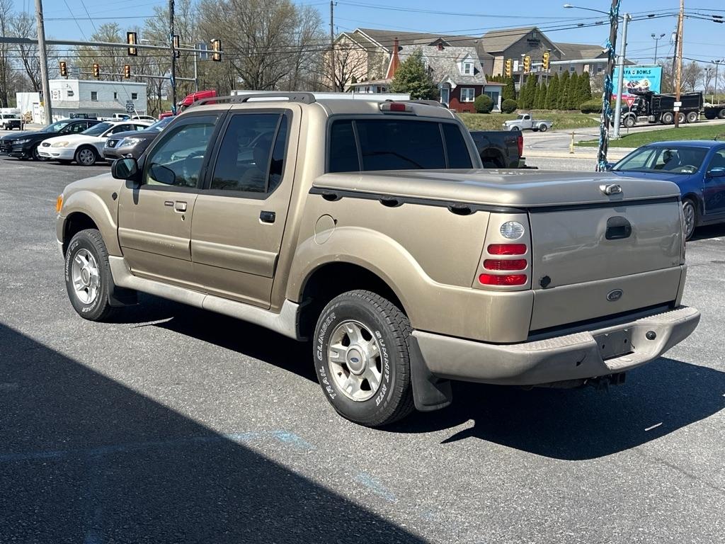 Ford Explorer Sport Trac 4WD 2001