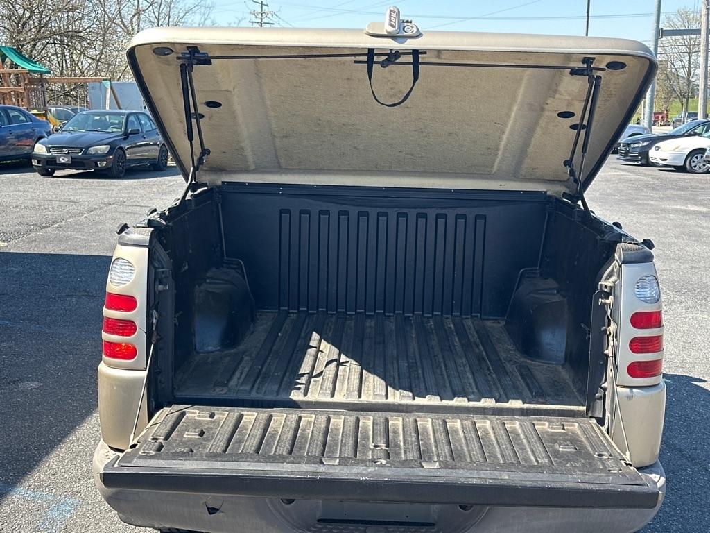 Ford Explorer Sport Trac 4WD 2001