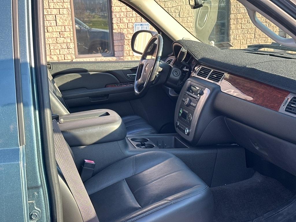 GMC Yukon SLT-1 4WD 2009