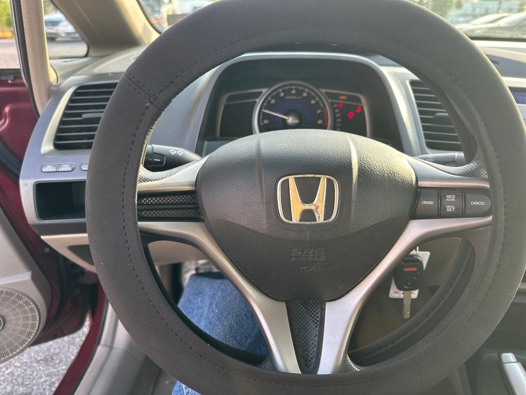 Honda Civic LX Sedan 5-Speed AT 2009