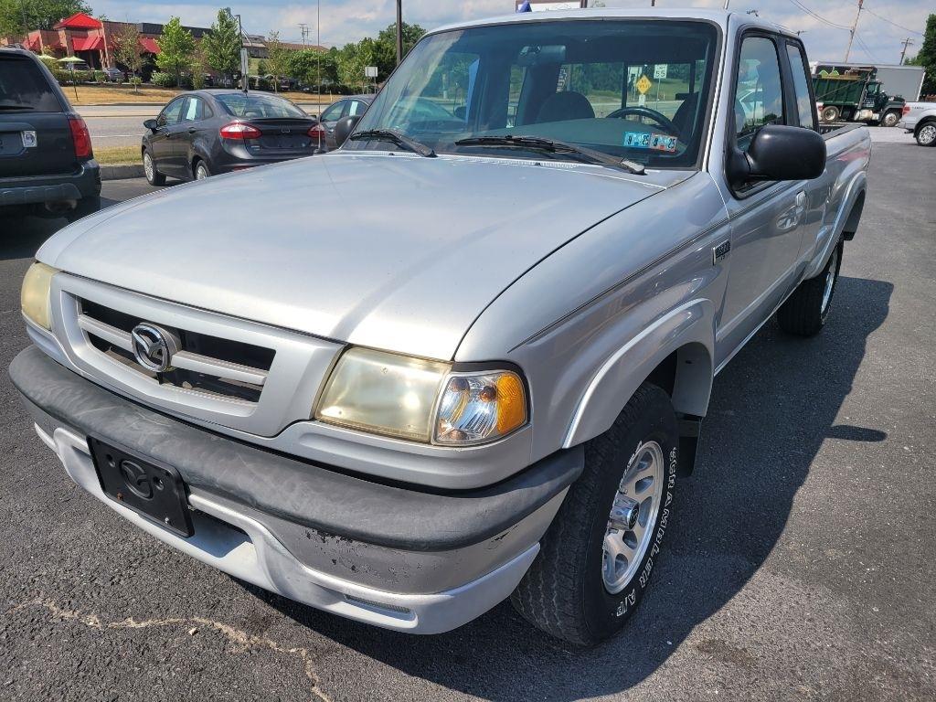 Mazda Truck B3000 Dual Sport Cab Plus 2WD 2003