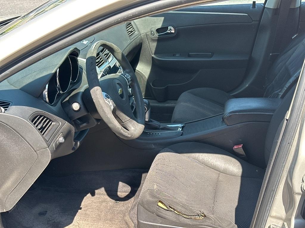 Chevrolet Malibu 1LT 2011