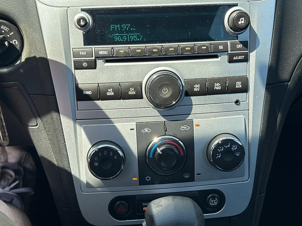 Chevrolet Malibu 1LT 2011