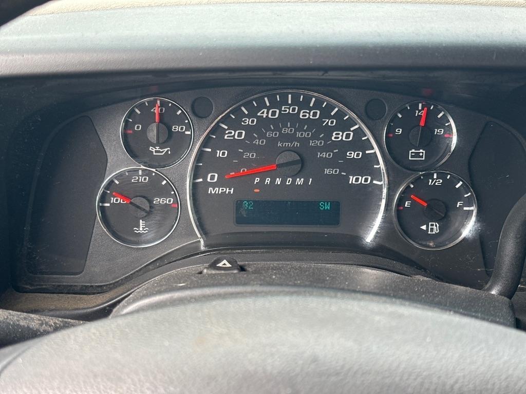 Chevrolet Express 2500 Cargo 2011