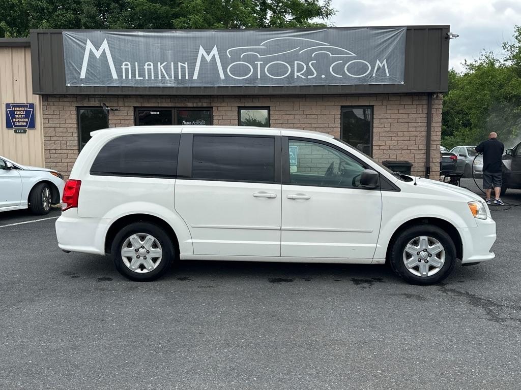 Dodge Grand Caravan Express 2011