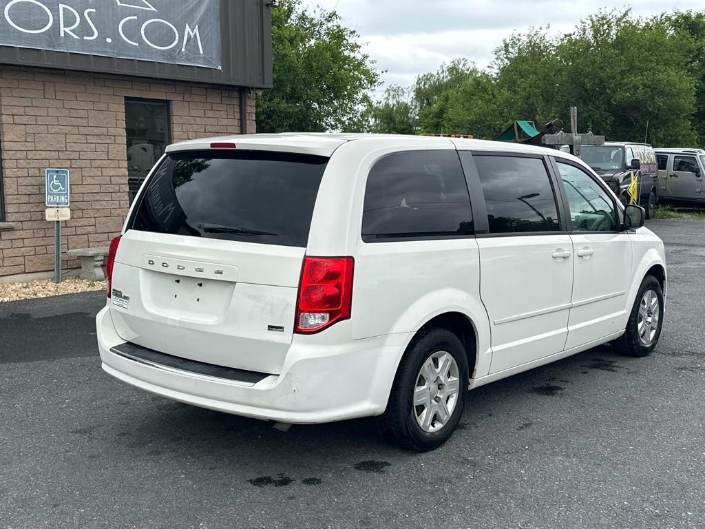 Dodge Grand Caravan Express 2011