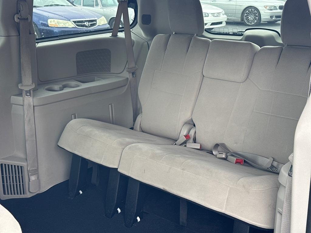 Dodge Grand Caravan Express 2011