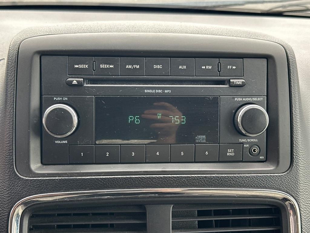 Dodge Grand Caravan Express 2011